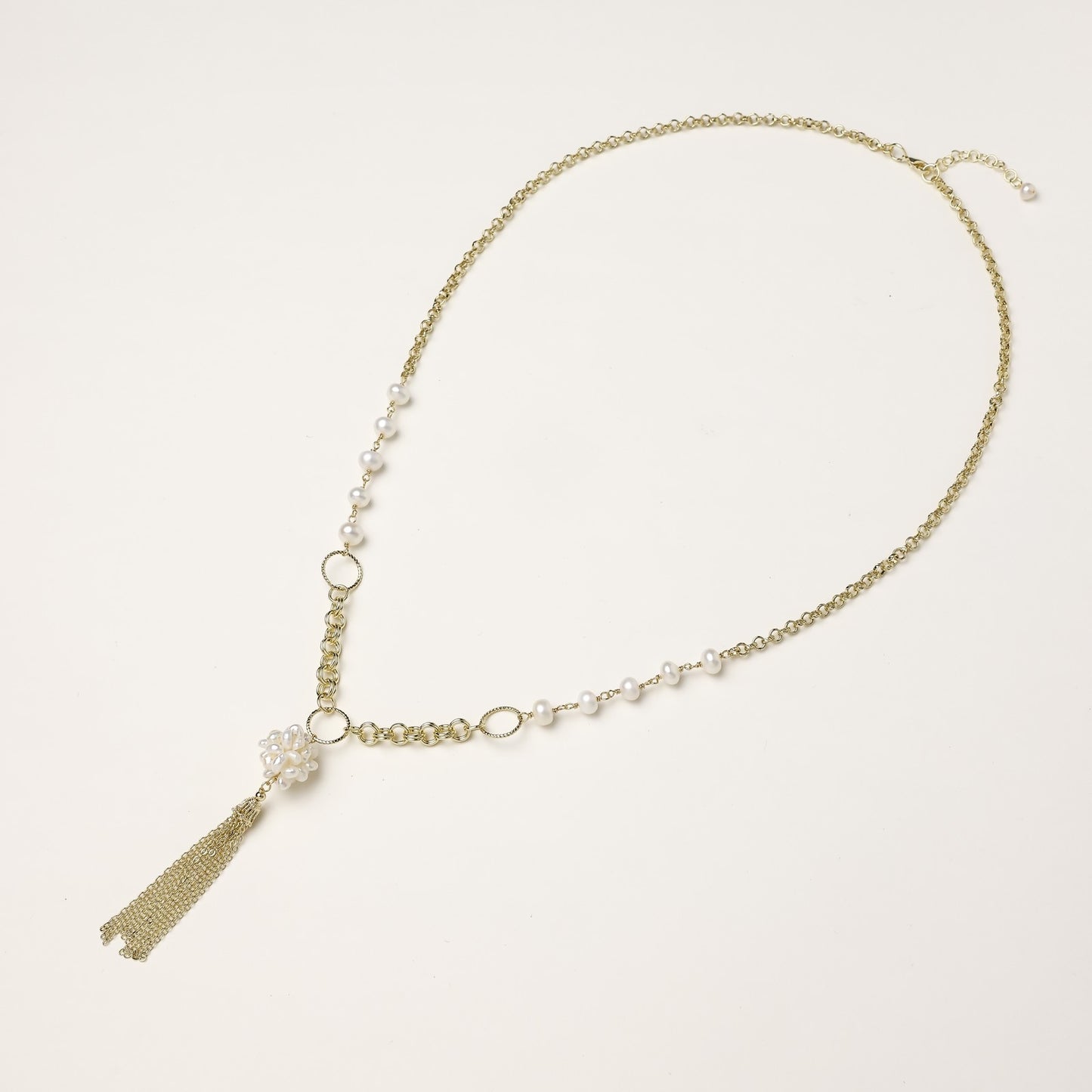 Balance Reminder Pearl Necklace