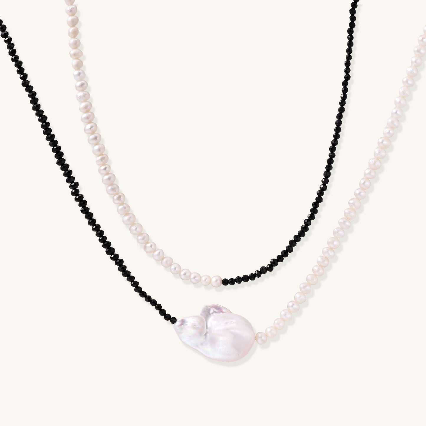 Midnight Muse Necklace