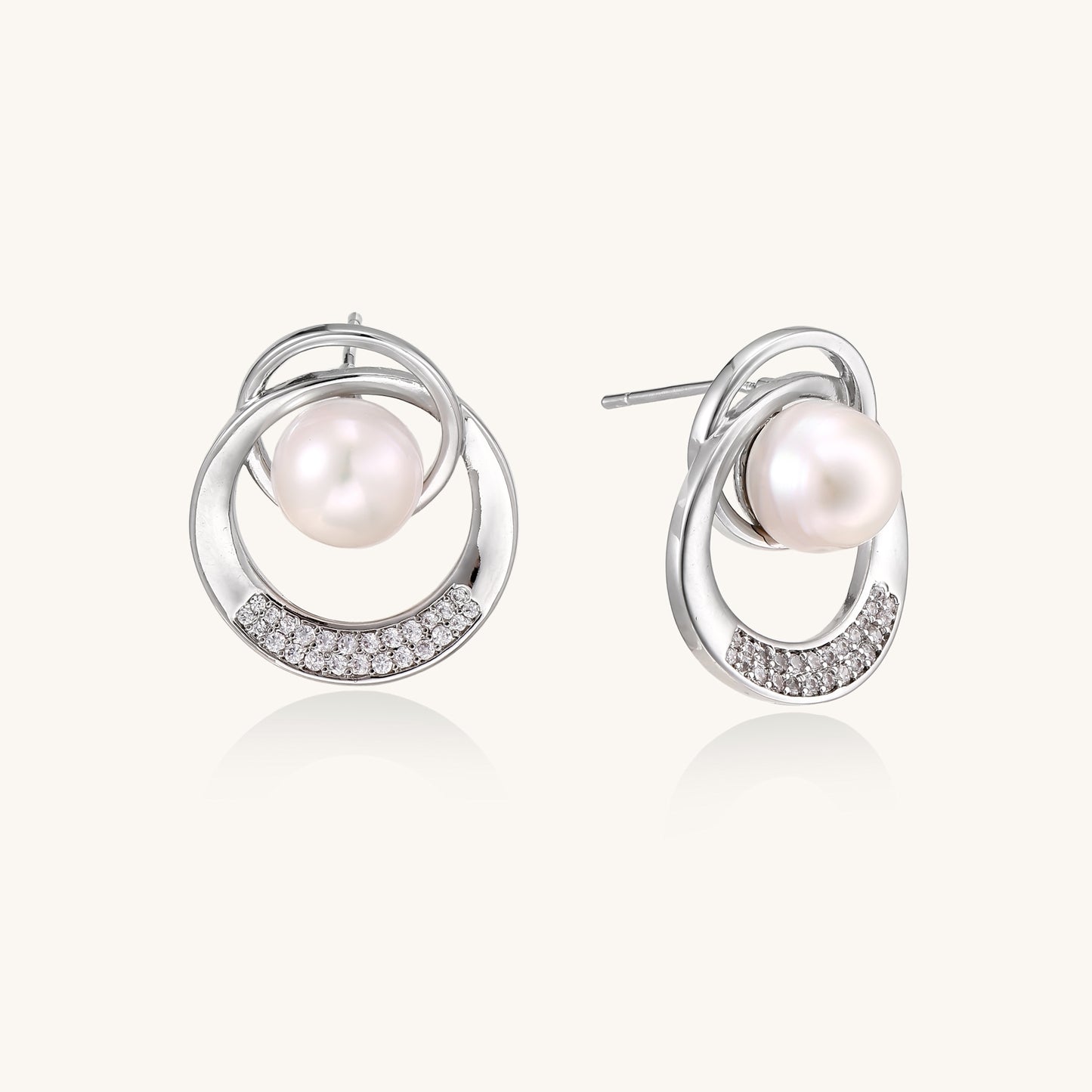 Calm Confidence Pearl Earrings