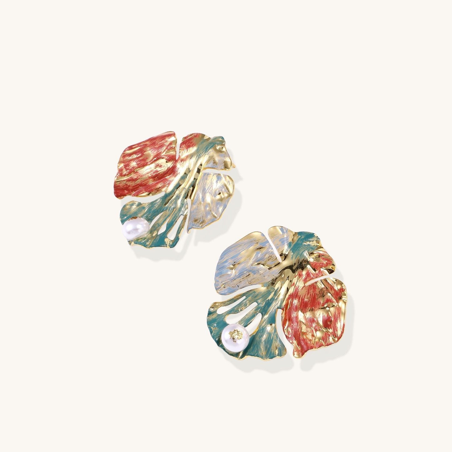 Flow & Balance Pearl Earrings