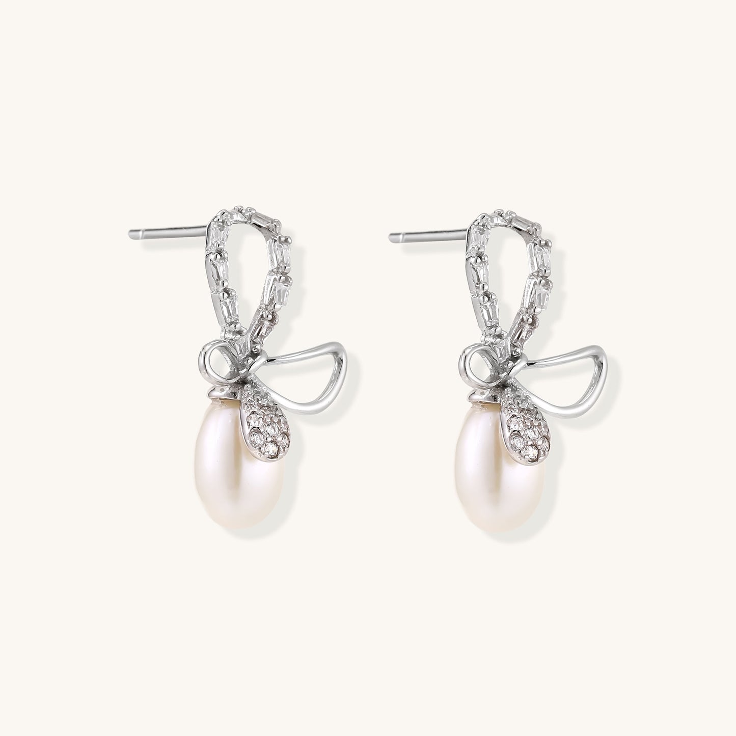 Bow Moment Earrings
