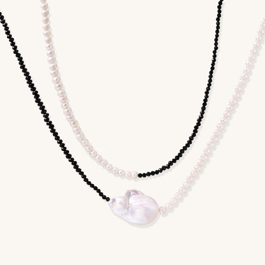Midnight Muse Necklace