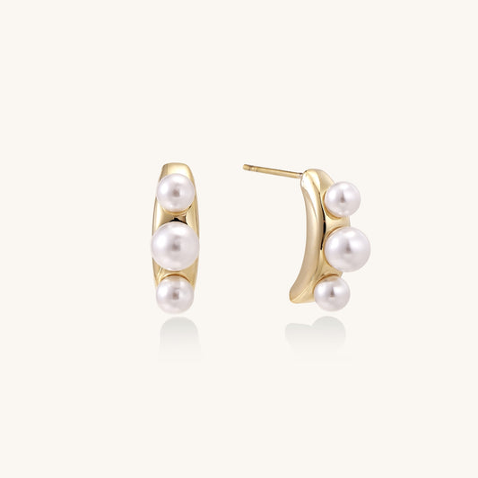 Gentle Confidence Pearl Hug Hoops