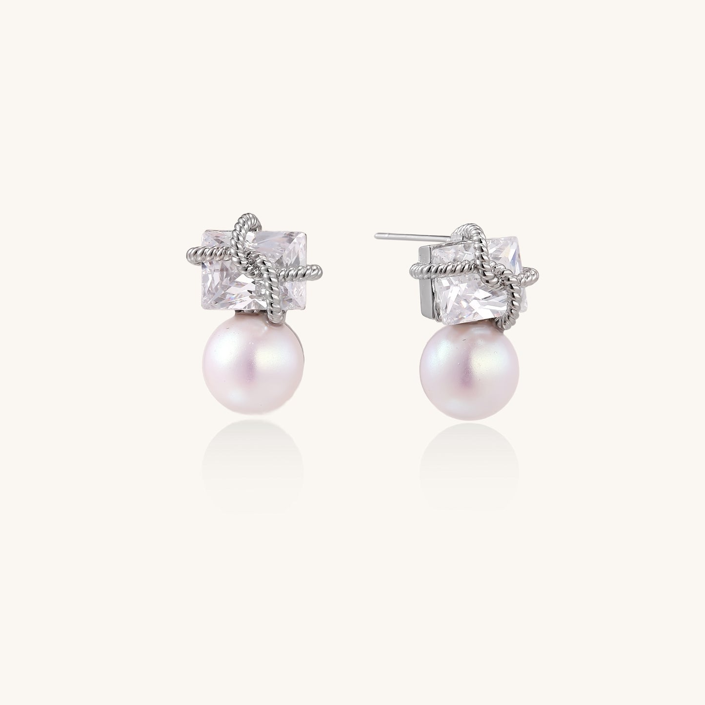 Small Confidence Pearl Earrings