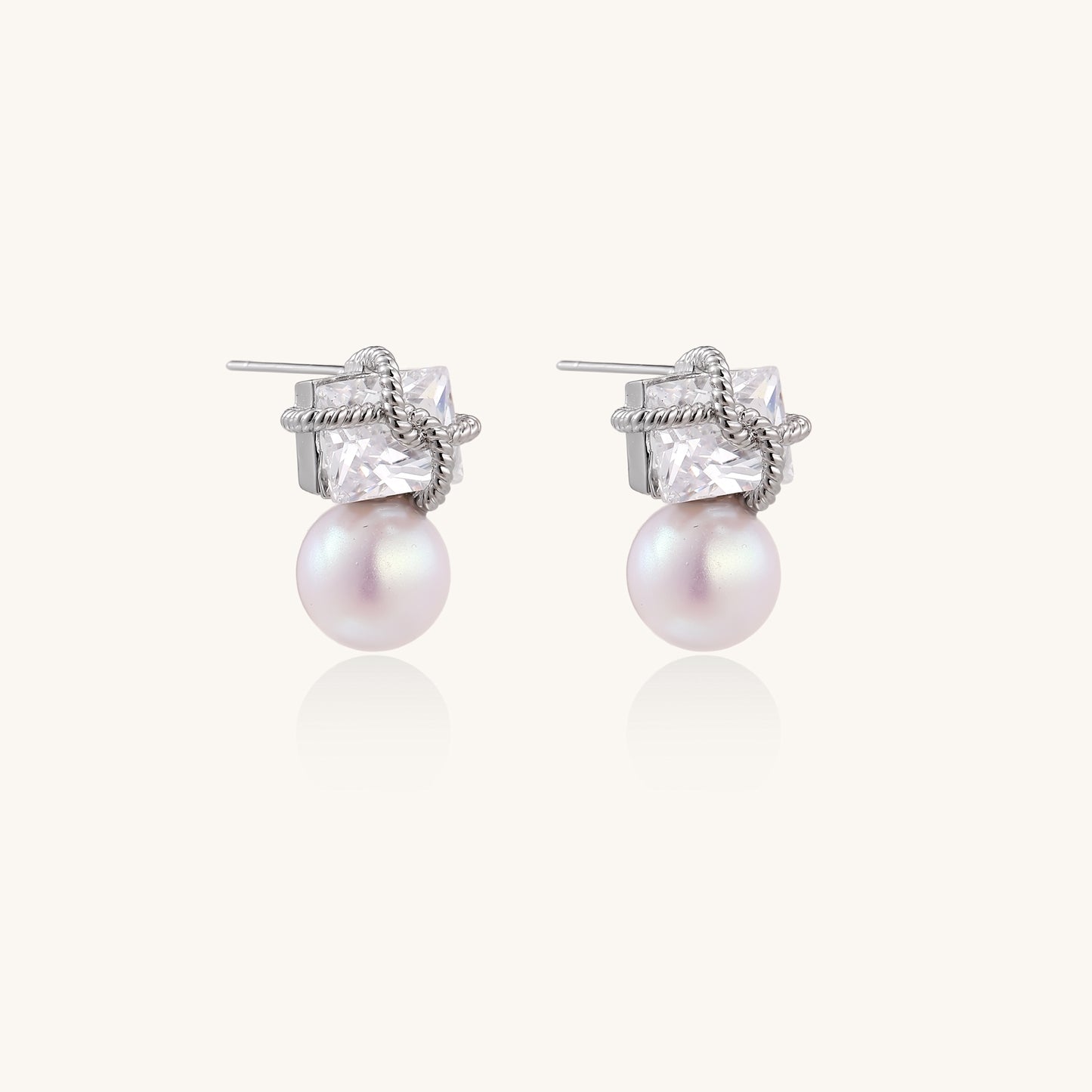 Small Confidence Pearl Earrings