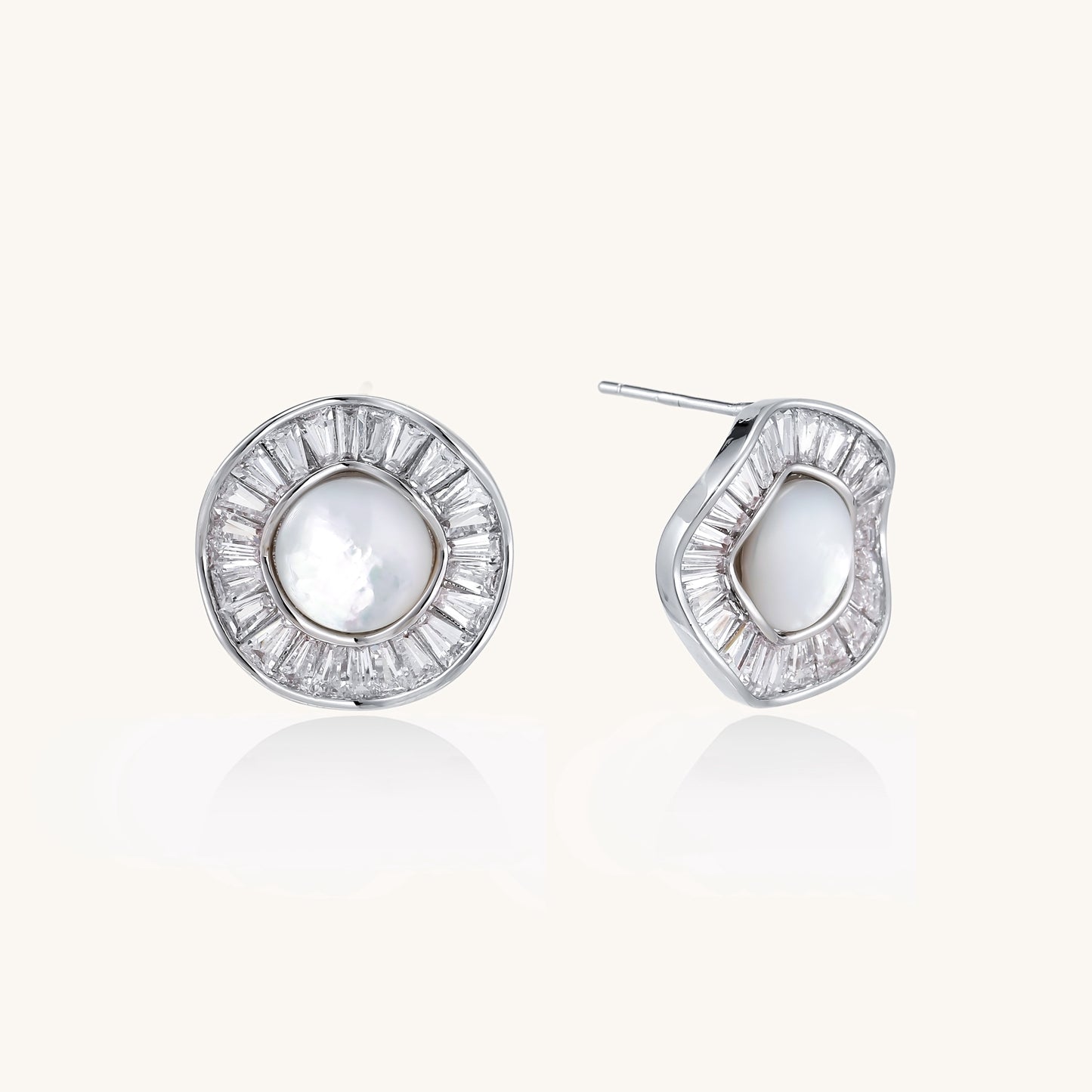 Gentle Confidence Pearl Earrings
