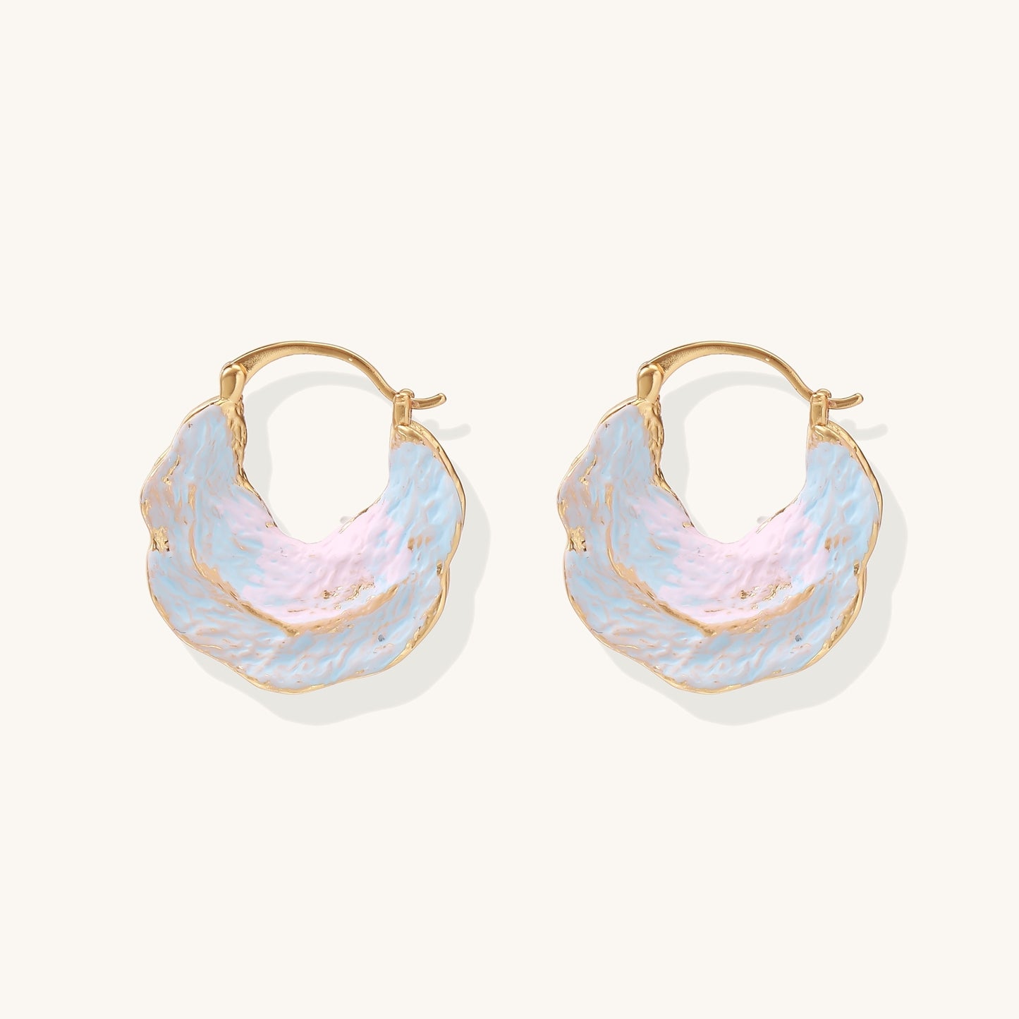 Where Light and Flow Meet Hoops